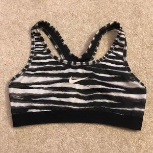 Nike Pro Classic Sports Bra
